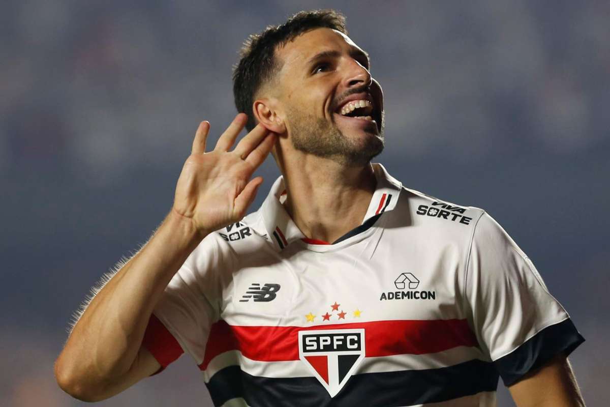 São Paulo avança na renovação do contrato de Calleri até 2028