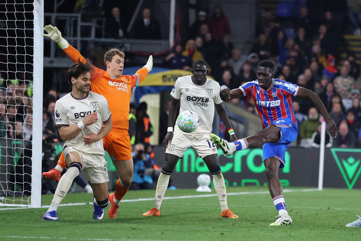 West Ham iguala ante Crystal Palace y amplia su ventaja sobre Tottenham (0-0)
