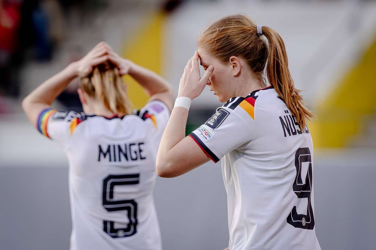 FIFA Weltrangliste DFB Frauen fallen zurück Spitze bleibt gleich