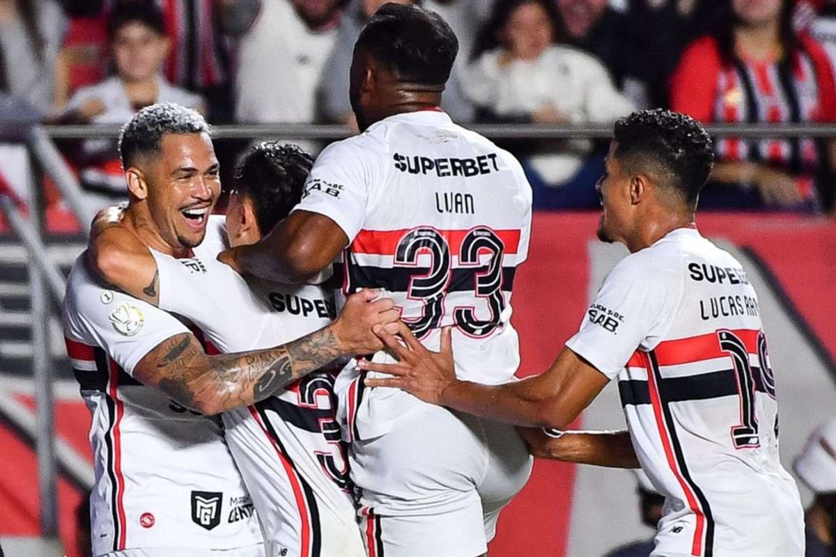 Taça do Brasil: São Paulo derrota Juventude e obtém vantagem mas abandona relvado sob vaias (1-0)
