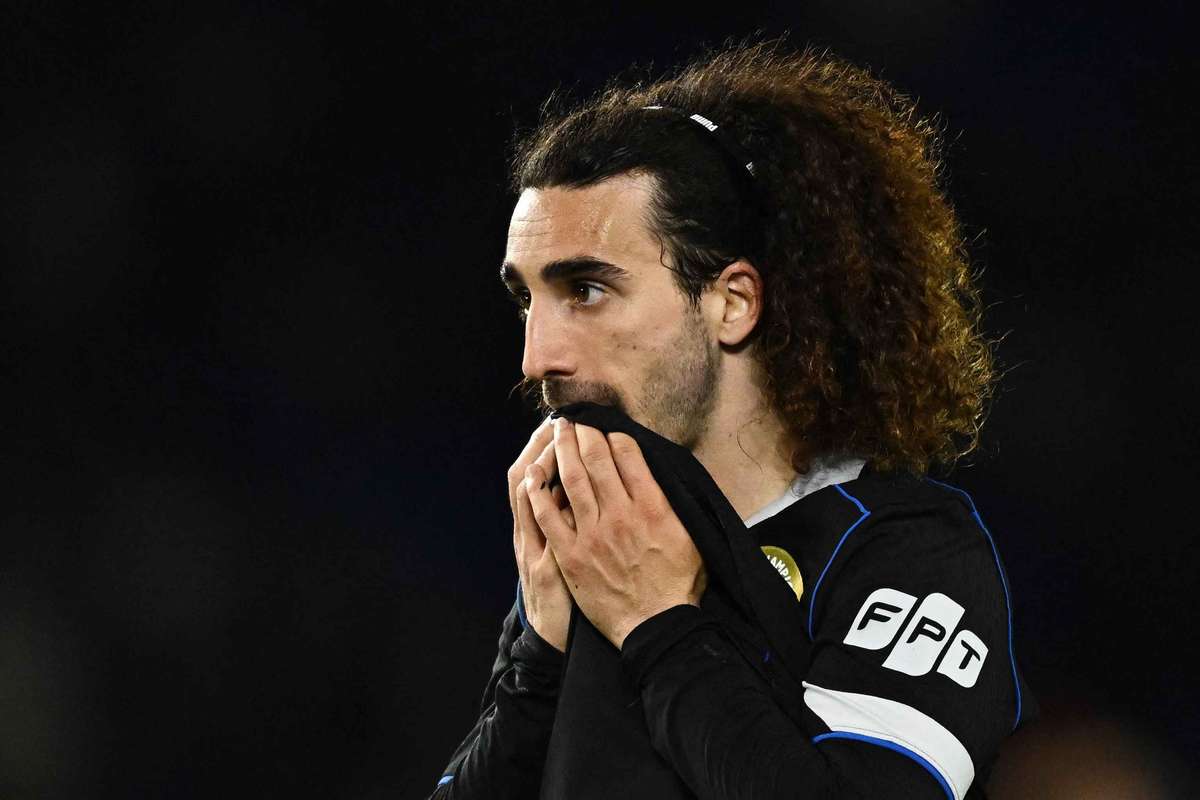 Curioso: Cabeleireiro de Cucurella vazou lesões do Chelsea pouco antes de outra derrota