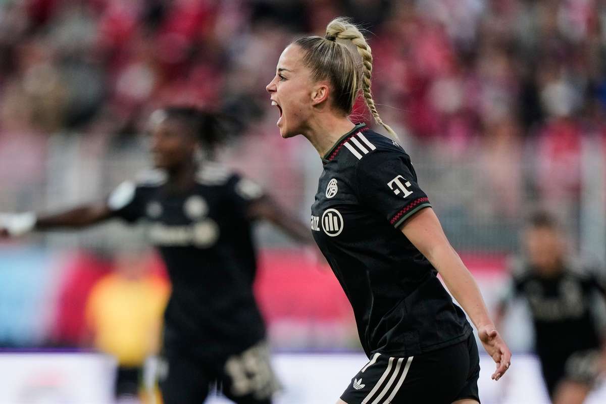 Ähnlich wie die Männermannschaft: Bayern-Frauen sichern mit spätem Gwinn-Tor den Meistertitel