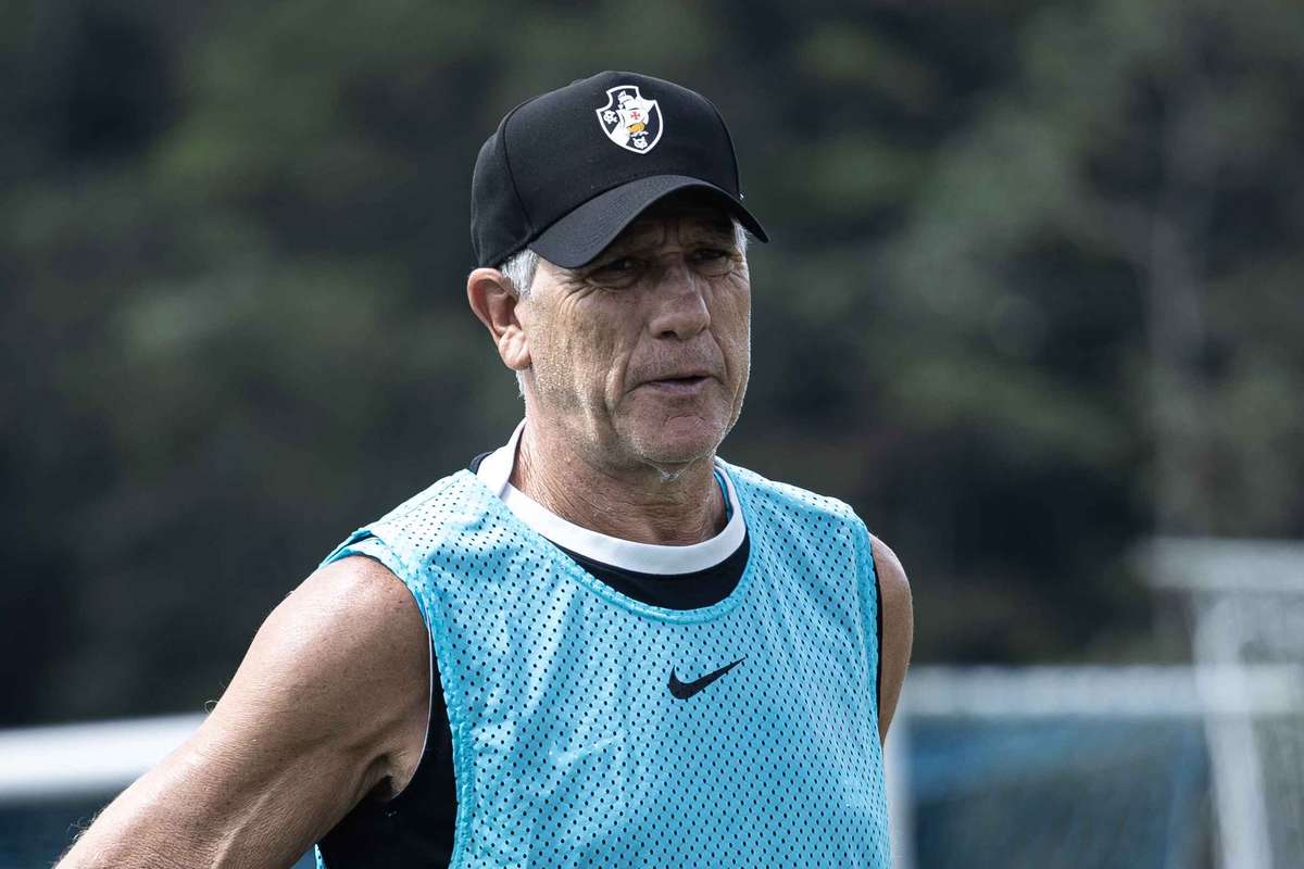 Renato Gaúcho prevê que Flamengo e Palmeiras disputarão o título do campeonato brasileiro
