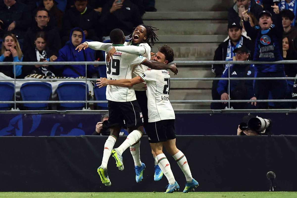 Taça de França: Duplo golo de Wahi afasta Estrasburgo e leva o Nice à final contra o Lens (0-2)