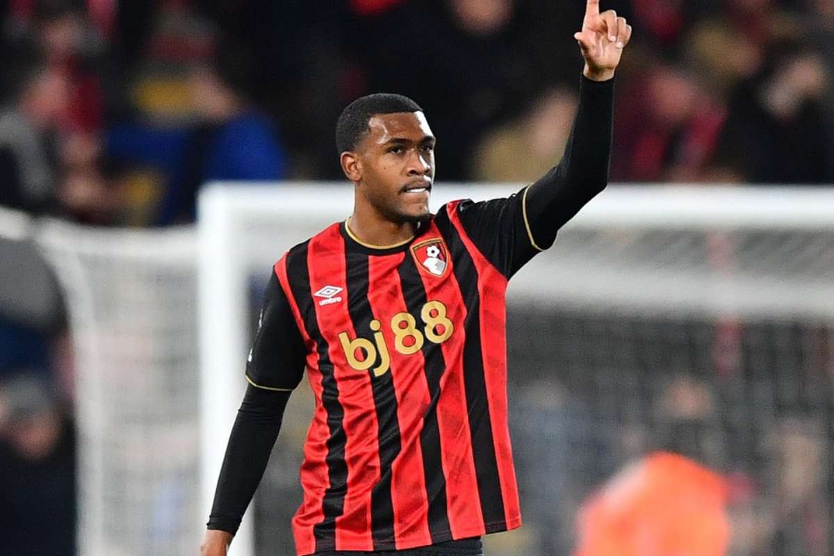 Rayan faz gol mas Bournemouth cede empate no final contra o Leeds