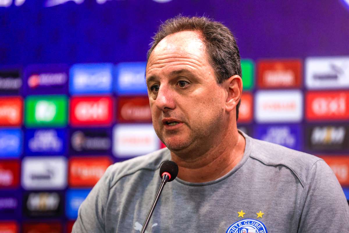 Depois do 'olé' irónico dos adeptos, Ceni aceita responsabilidade pela derrota do Bahia: 'Dia triste'