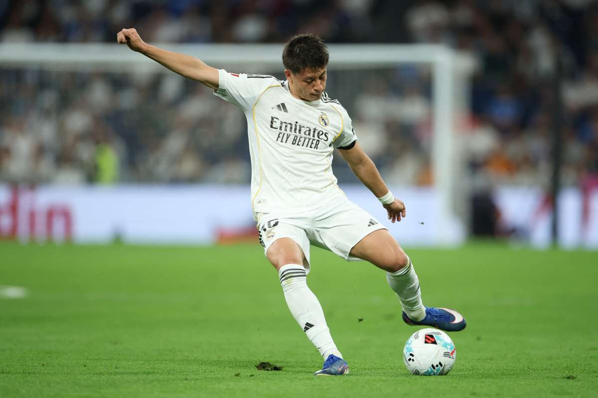 Mundial Militão e Güler fora do Real Madrid até ao fim da temporada