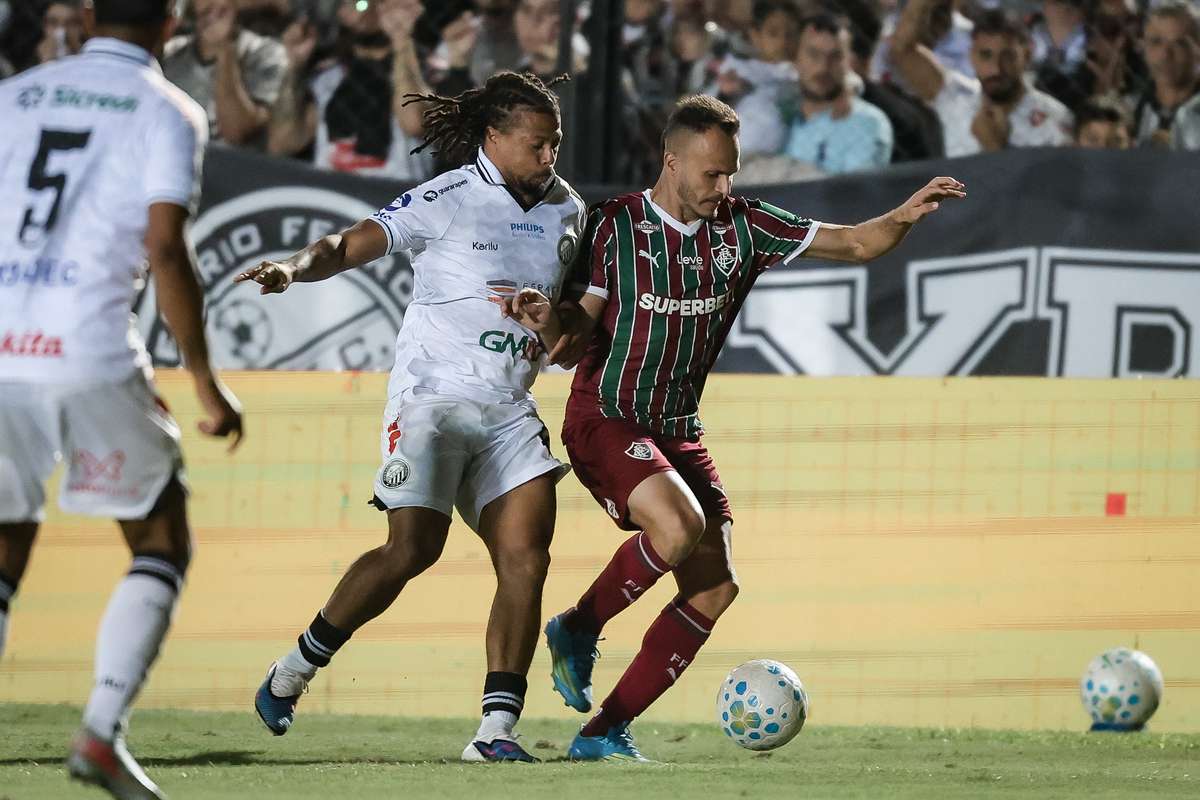 Empate entre Operário-PR e Fluminense adia apuramento para as oitavas ao Maracanã