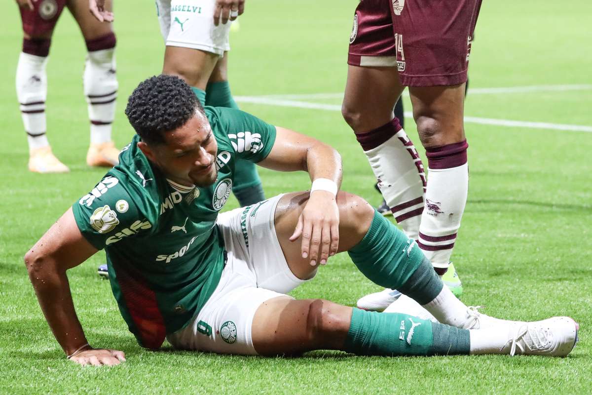 Taça do Brasil: Palmeiras derrota Jacuipense por 3-0 mas lamenta lesão de Vitor Roque em pranto