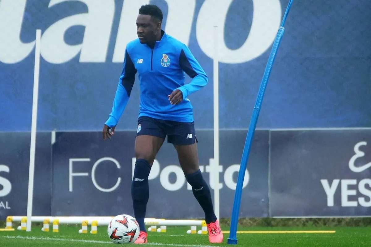 FC Porto regressa aos treinos sem Zaidu