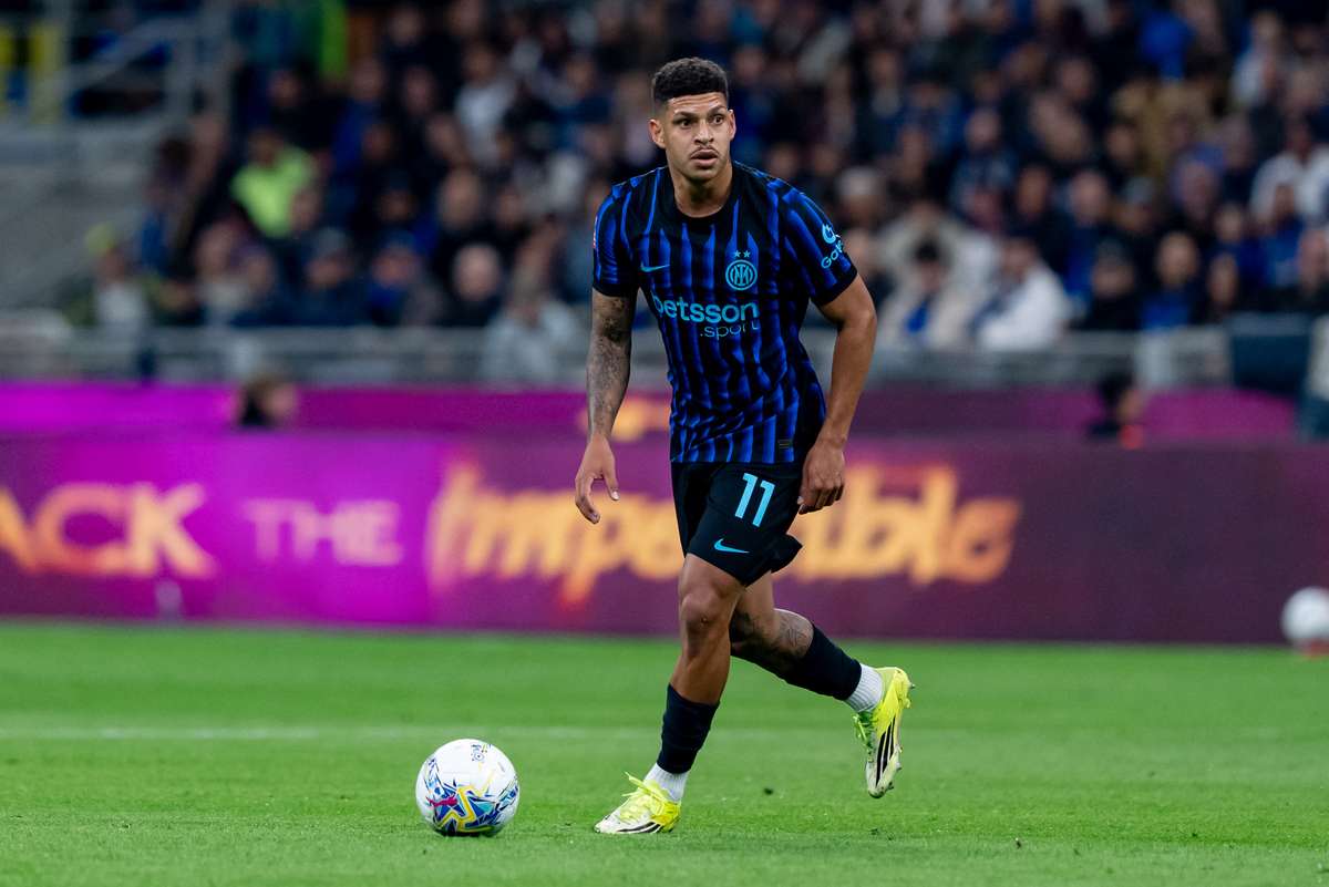 Lesão de Luis Henrique obriga Inter de Milão a prescindir do jogador por duas semanas