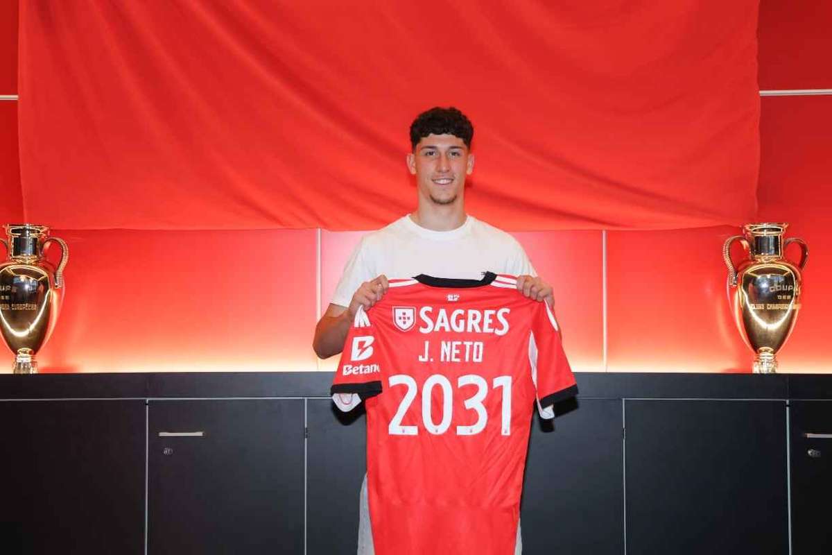 José Neto: "Desejo vencer vários troféus no emblema que adoro"