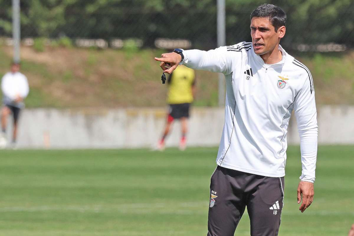 Treinador do Benfica no futebol feminino vê hexacampeonato como algo inimaginável