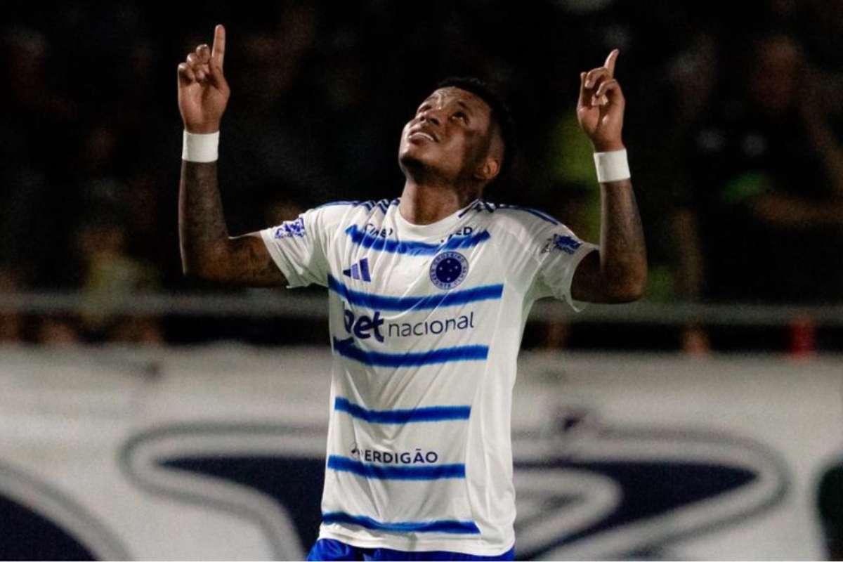 Cruzeiro conquista terceira vitória consecutiva no Brasileirão e acaba com jejum histórico diante do Remo