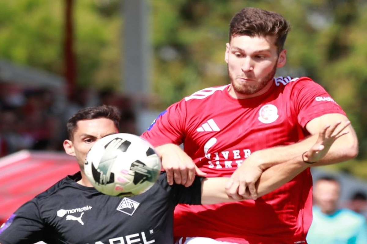 Liga 3: União de Santarém iguala Académica com golo aos 90+6 (1-1)