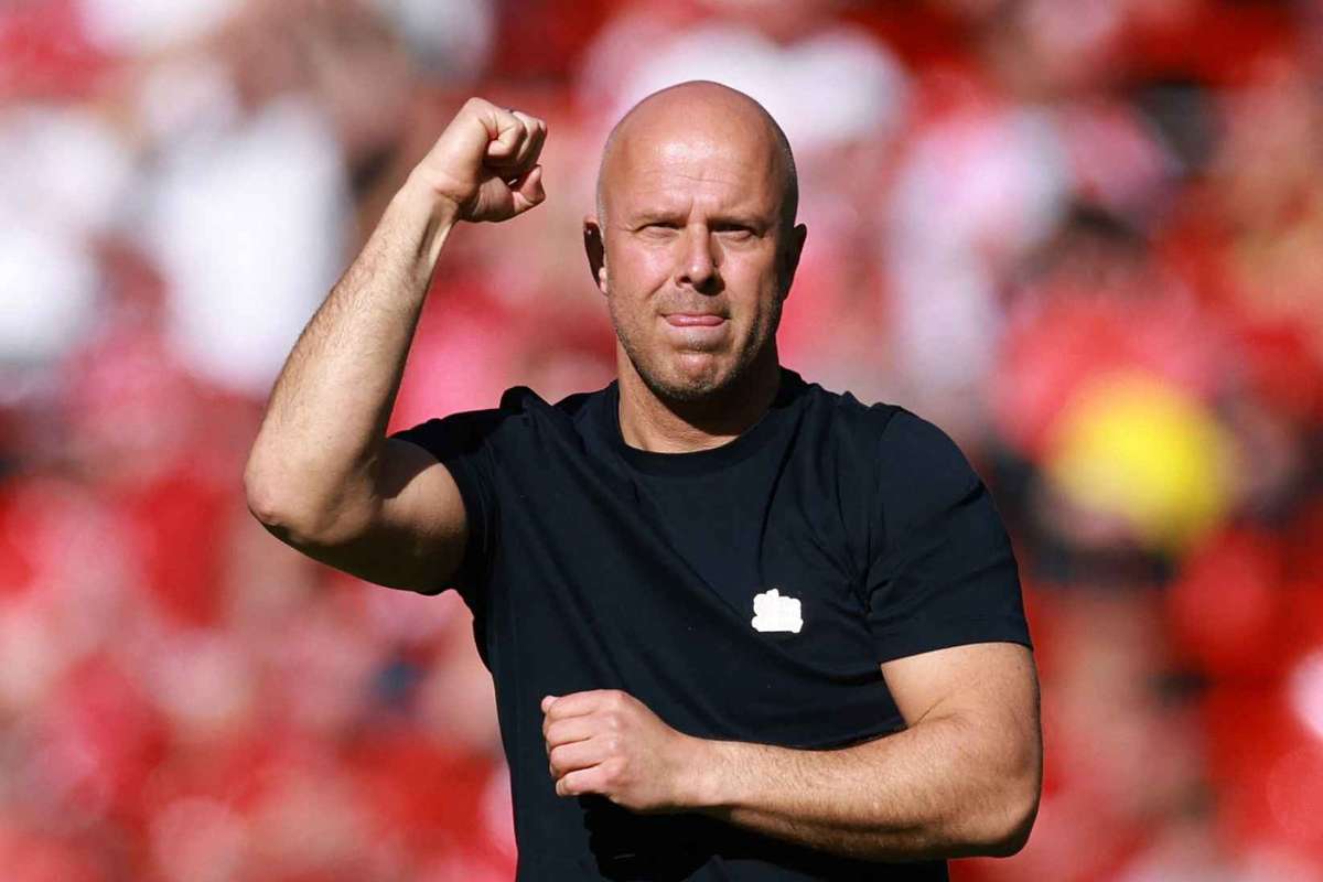 Exclusivo com Michael Owen: "Arne Slot está seguro no Liverpool"