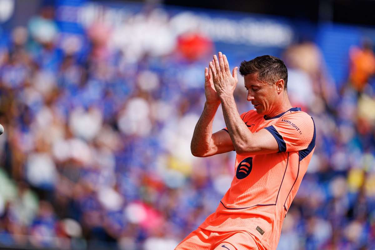 Lewandowski planeia deixar o Barcelona e o substituto já foi seleccionado