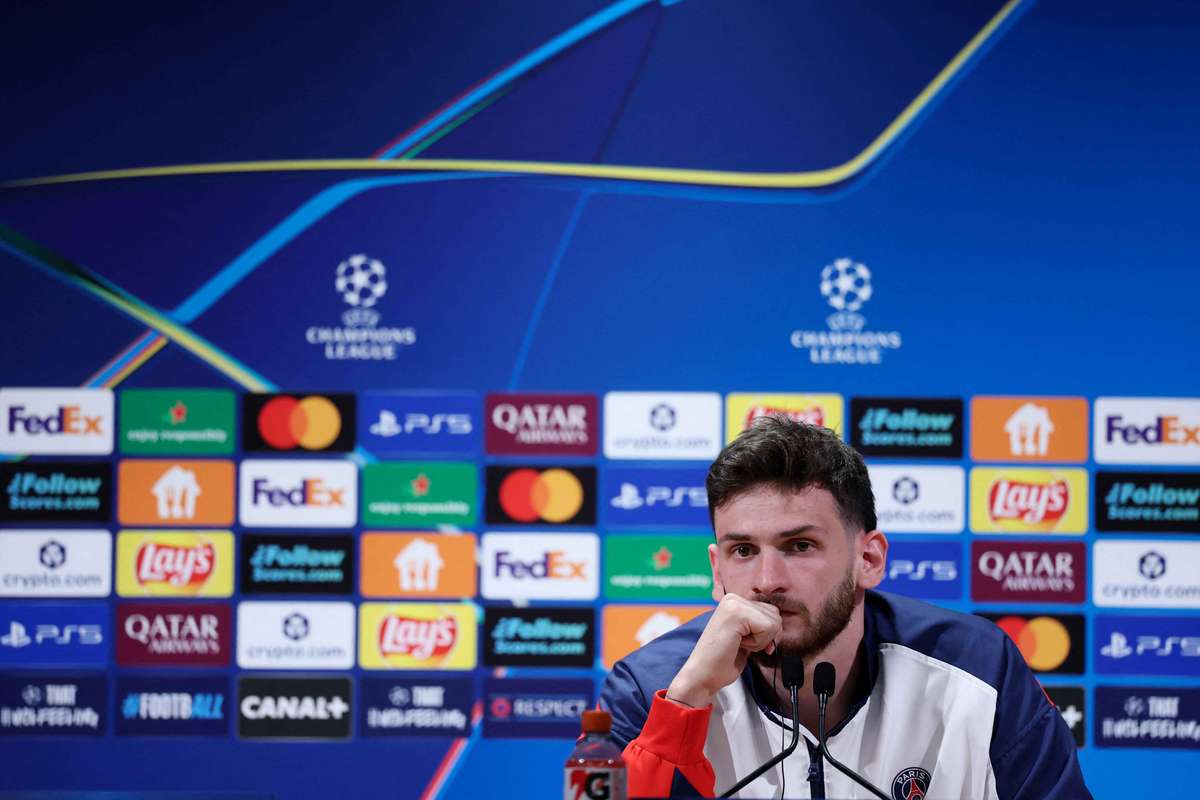 Kvaratskhelia : "Le Paris Saint-Germain est comme une famille maintenant"