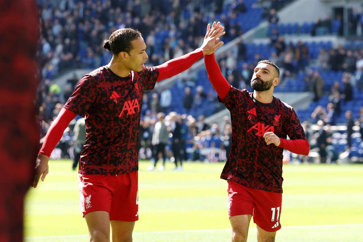 Van Dijk assegura despedida digna de Salah no Liverpool apesar da lesão