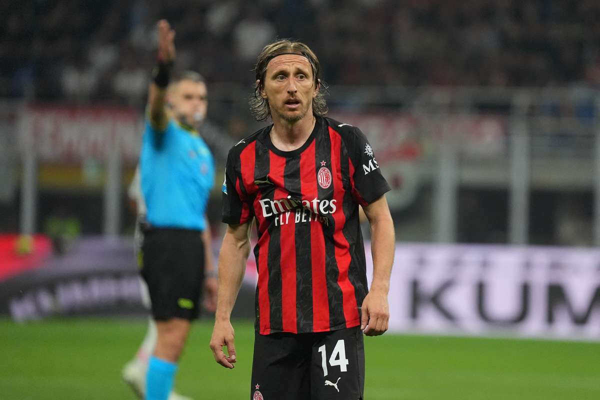 Fracture de la pommette pour Modric avec le Milan, qui va devoir être opéré