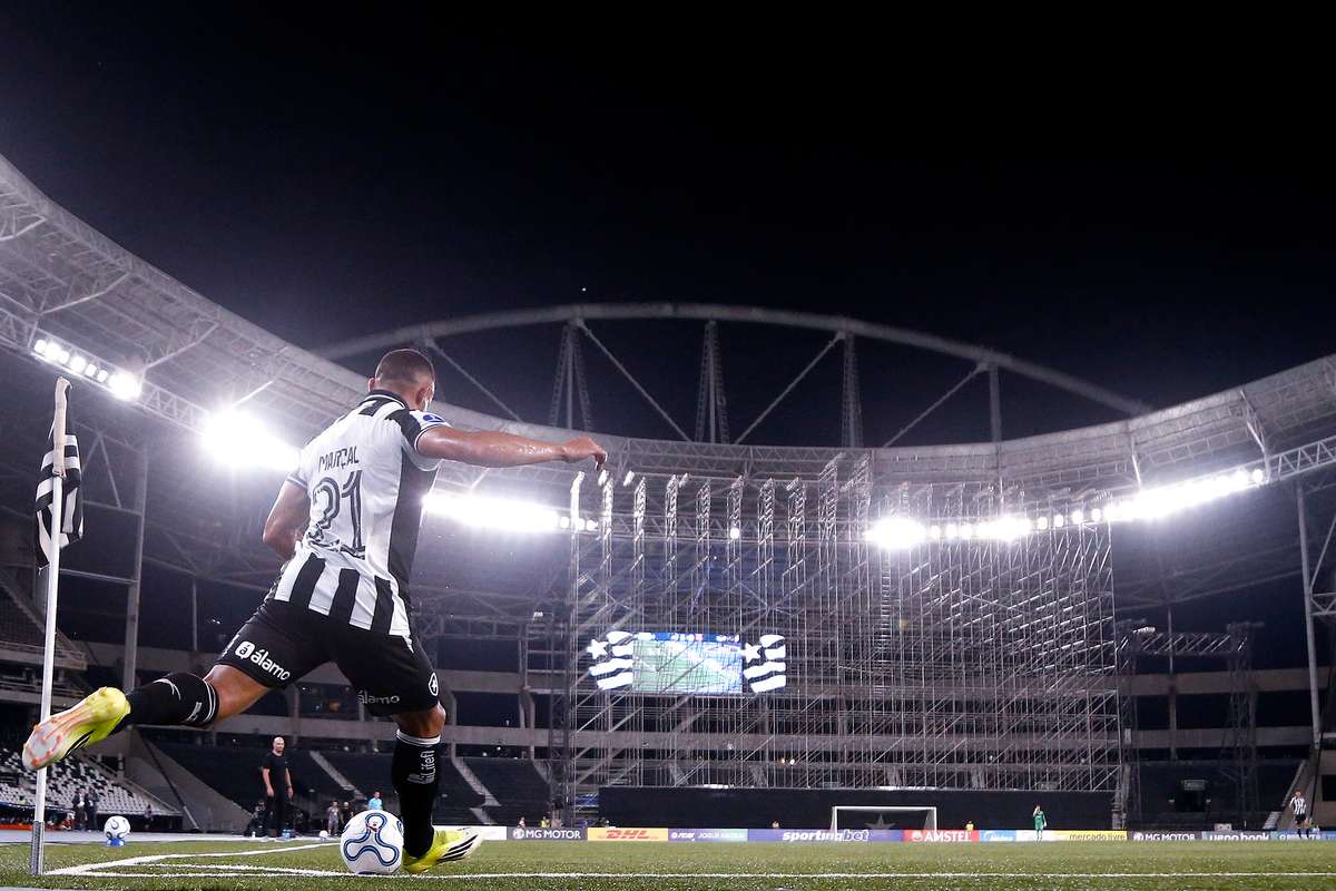 Justiça bloqueia direitos da Eagle na SAF do Botafogo que procura novo investidor