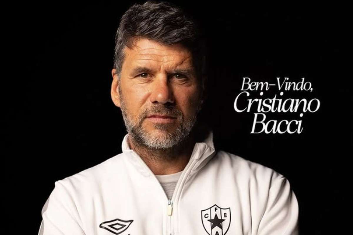 Oficial: Cristiano Bacci assume como novo treinador do Estrela da Amadora