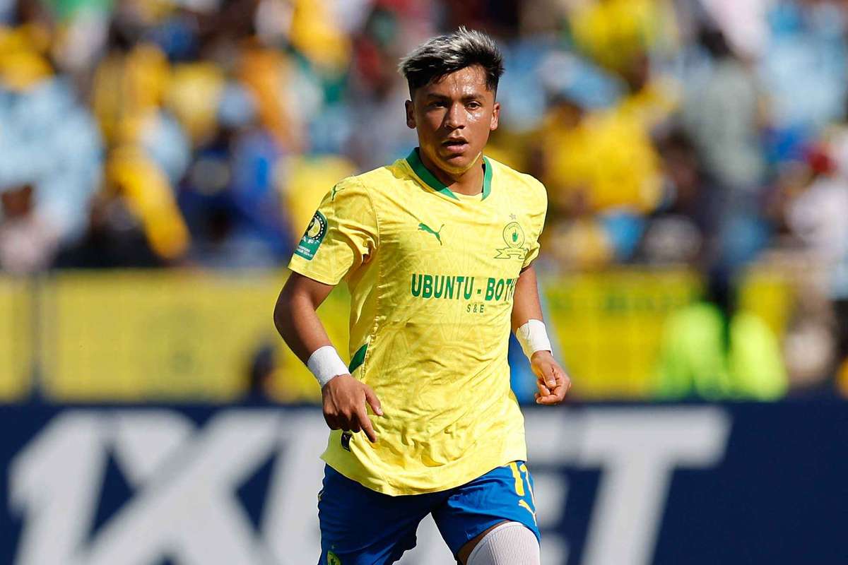 Mamelodi Sundowns back on top but Kaizer Chiefs come unstuck at Siwelele