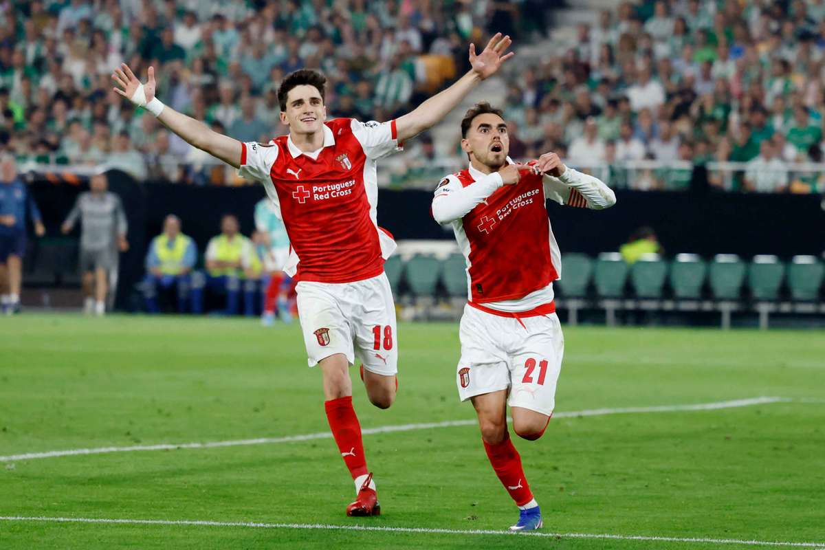 Liga Europa SC Braga procura equiparar as 14 vitorias do FC Porto na temporada 2010 11