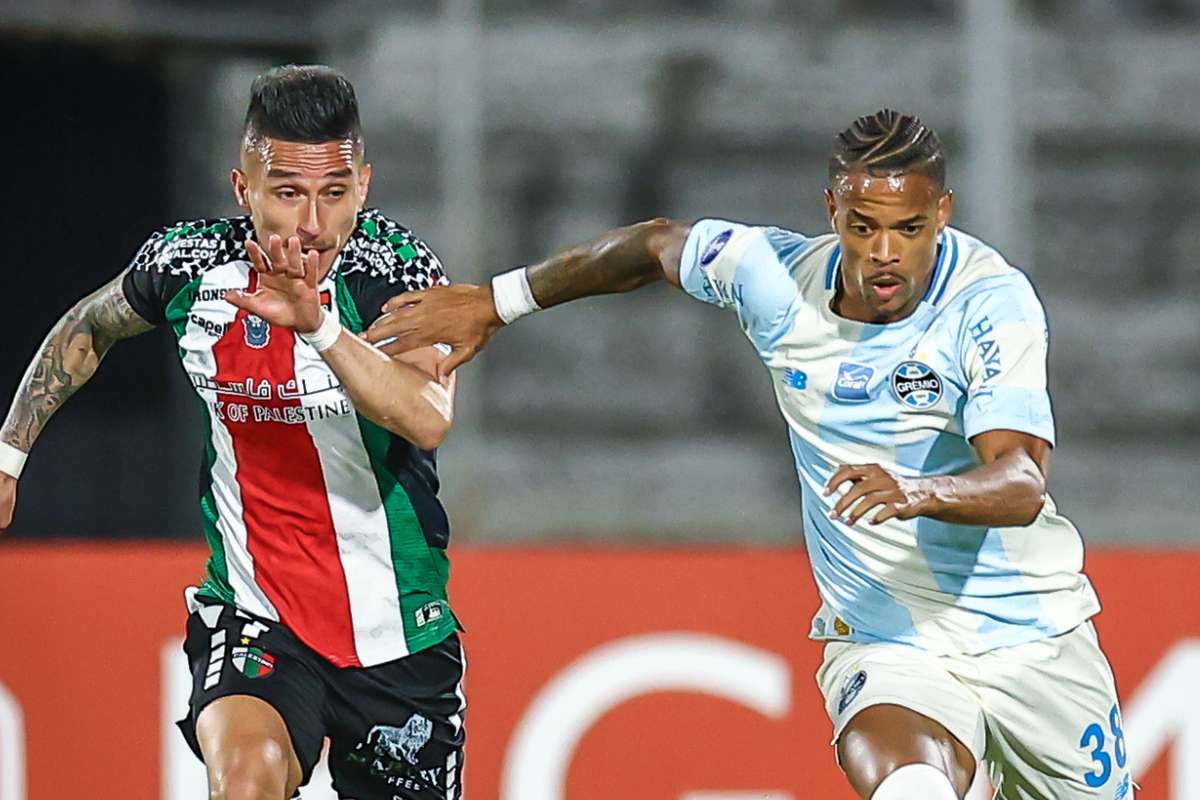 Sul-Americana: Grémio fica no empate com o Palestino (0-0) após ex-Benfica desperdiçar três penaltis