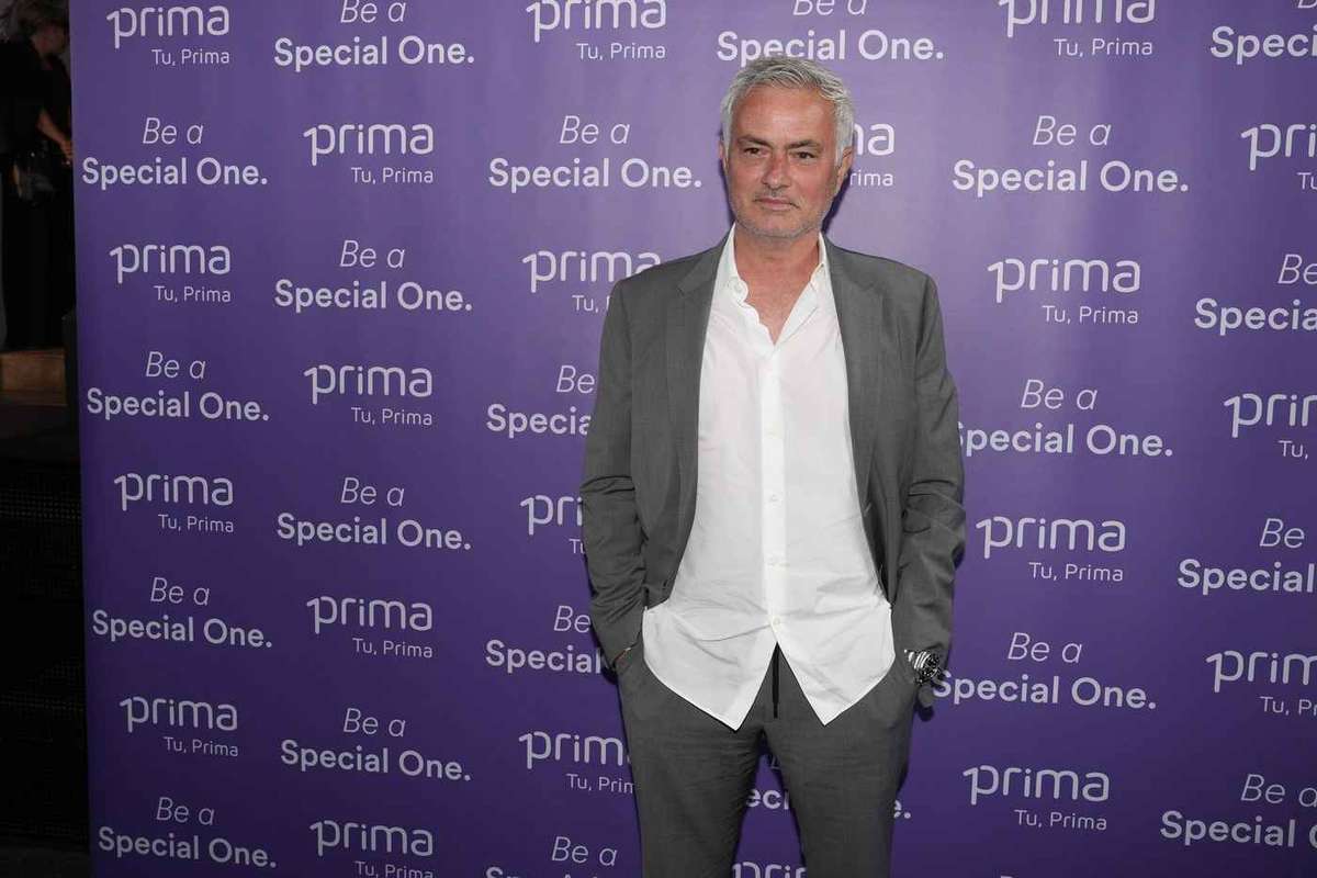 Média britânica revela que Real Madrid não contactou Mourinho