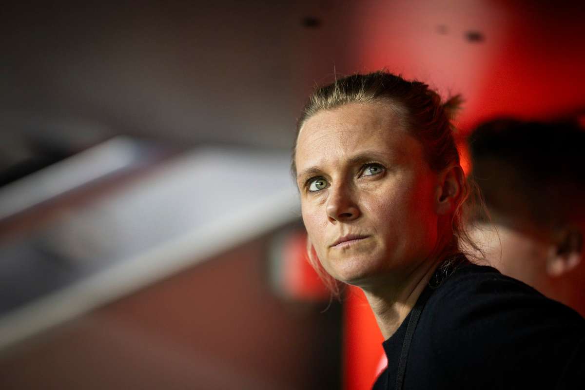 Kathleen Krüger, Acalmada por Pep Guardiola, Aponta para Novo Papel no Hamburgo