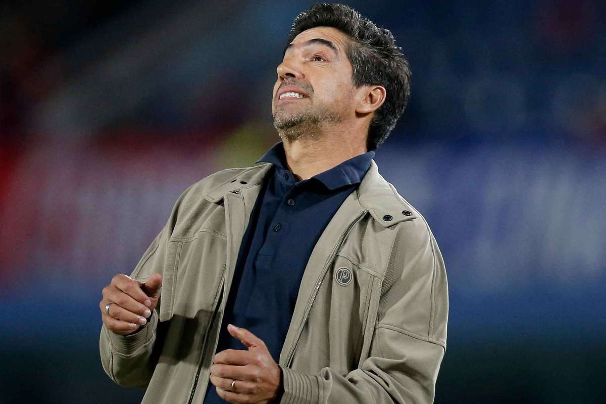 Abel Ferreira revoltado com o Cerro Porteño: "Nunca vi nada assim, em que século estamos?"