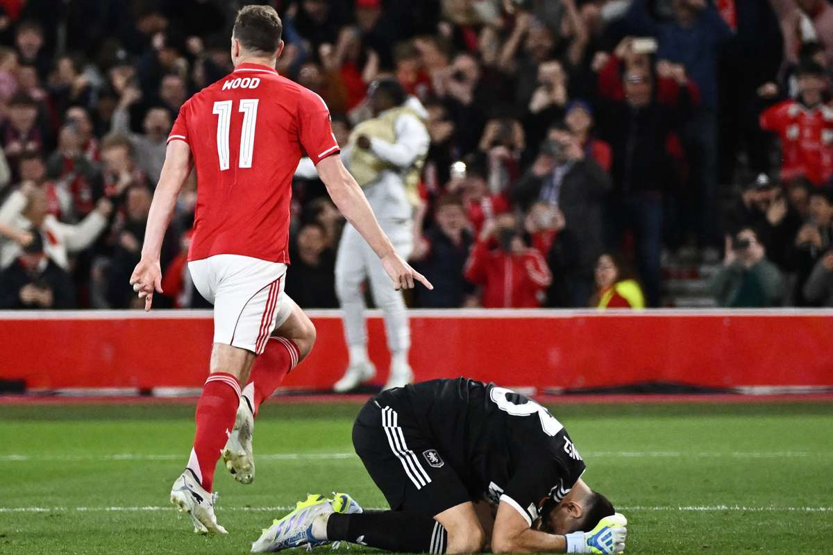 Nottingham Forest derrota Aston Villa e ganha vantagem na semifinal da Liga Europa