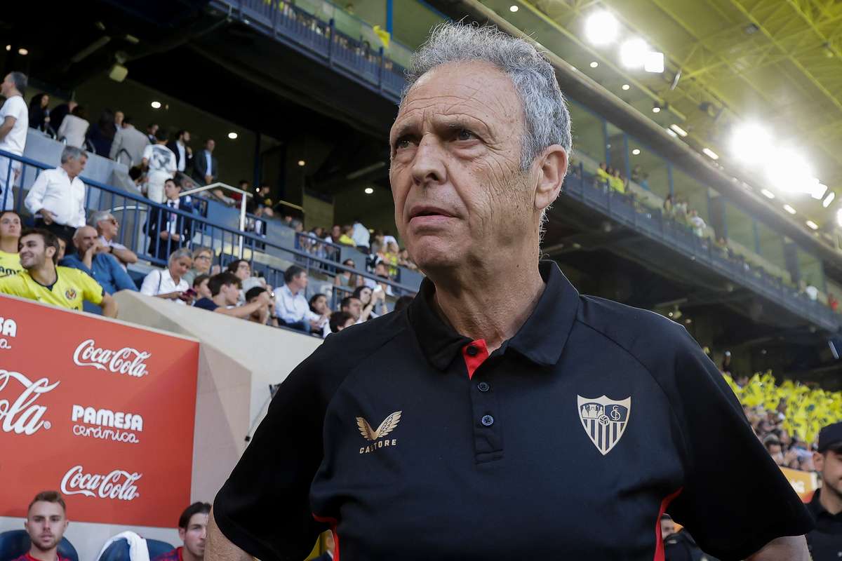 Joaquín Caparrós evoca "la sangre roja" del sevillismo