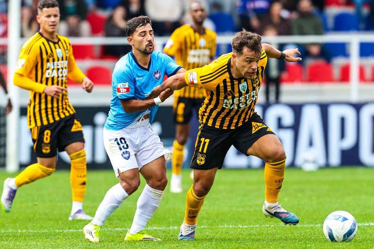 Liga 2: Lourosa erra na marcação de penalti mas empate deixa Oliveirense quase rebaixada (0-0)
