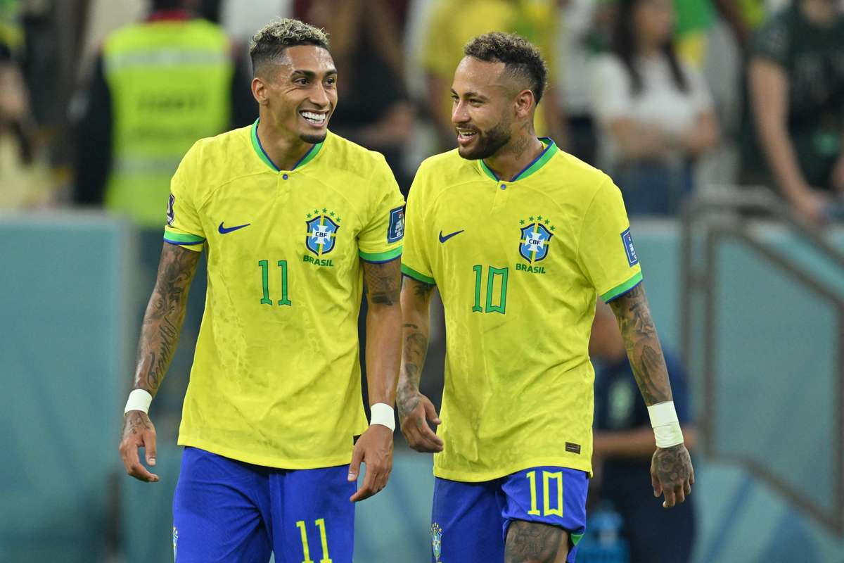 Raphinha apoia inclusao de Neymar na Copa do Mundo Ele e o craque do hexa