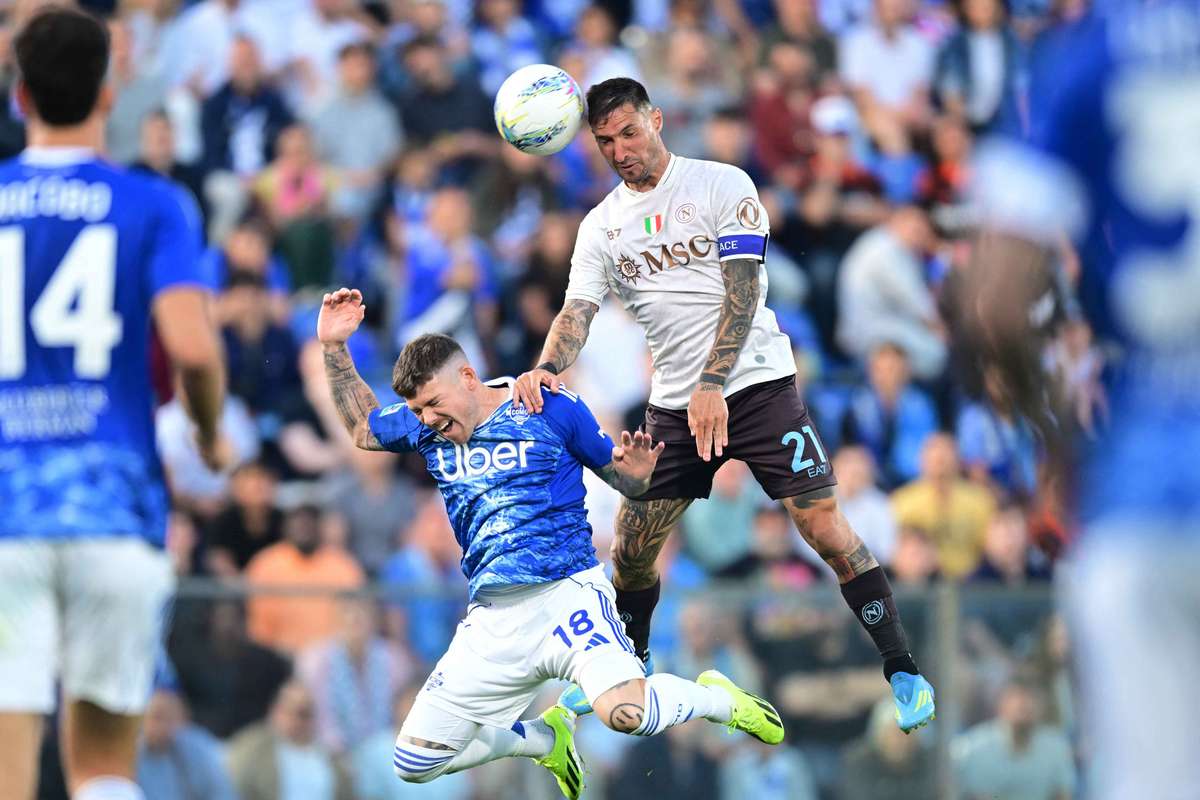 Napoli Gagal Ambil Poin Penuh Saat Imbang Lawan Como, Peluang Juara Semakin Tipis