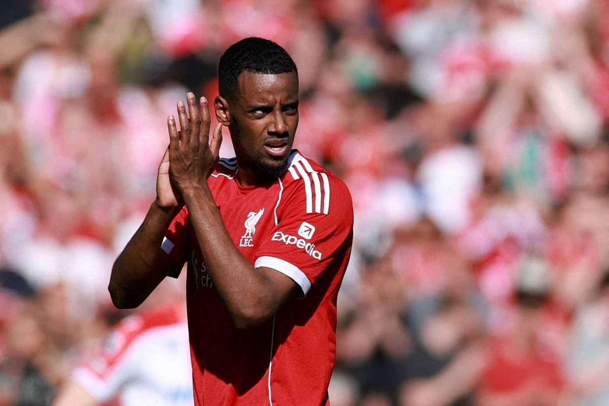 Alexander Isak se pierde el vital partido de Liverpool contra el United