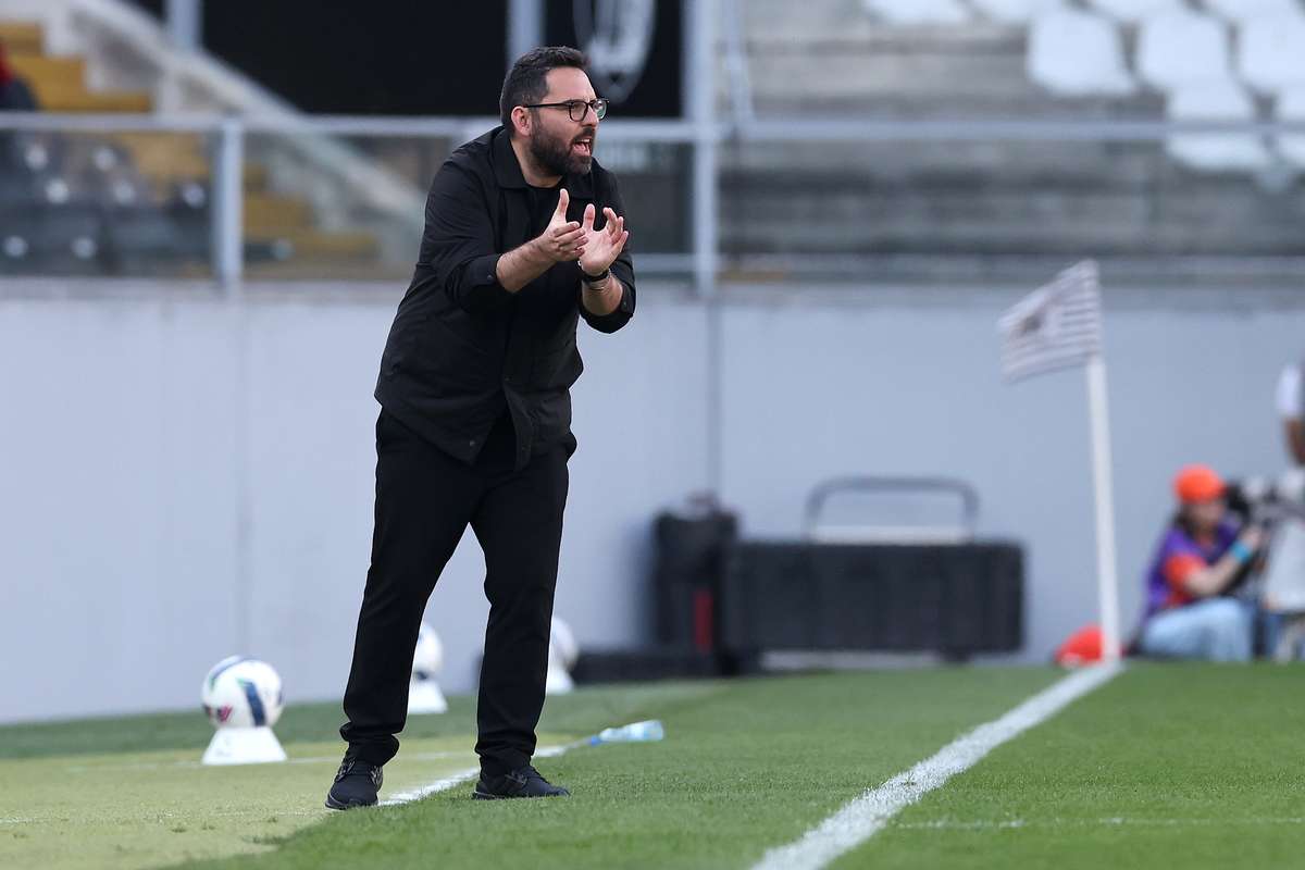 Gonçalo Feio comenta o duelo contra o Casa Pia: Sem nada a ocultar e sem rodeios