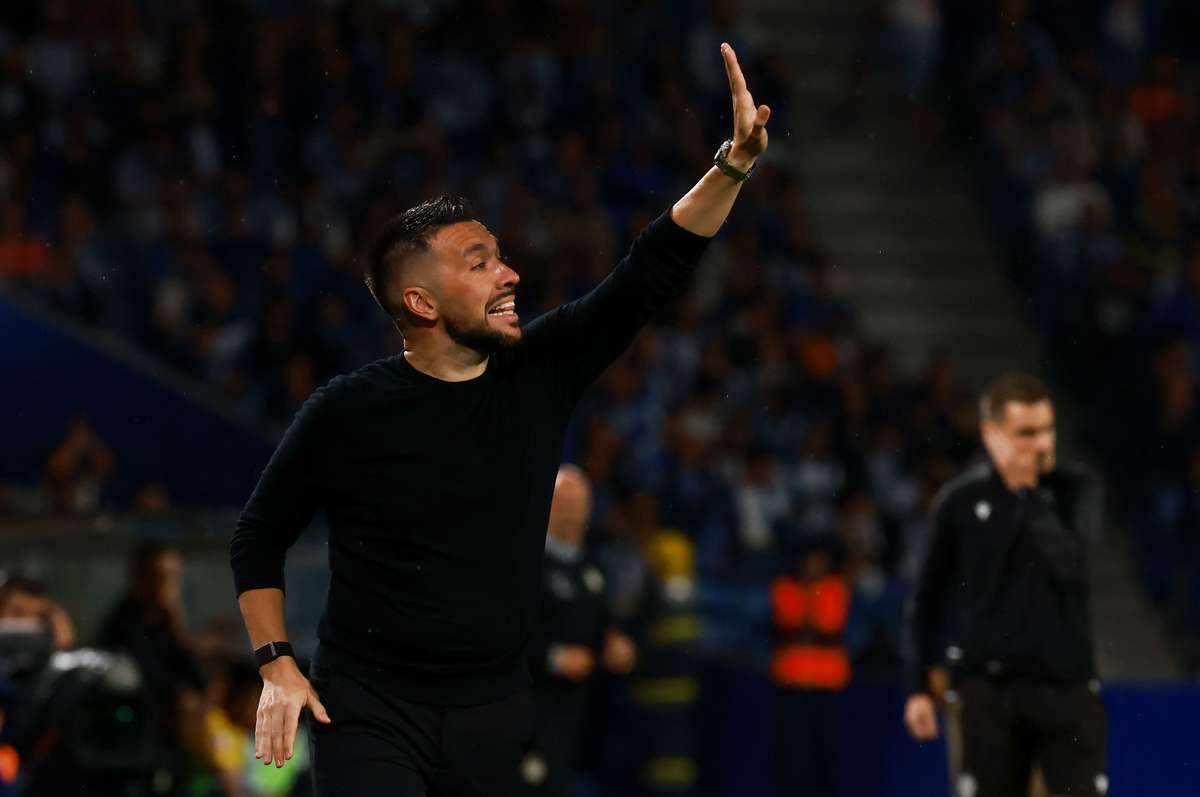 FC Porto conquista o titulo Farioli supera o pesadelo do Ajax e transforma o FC Porto