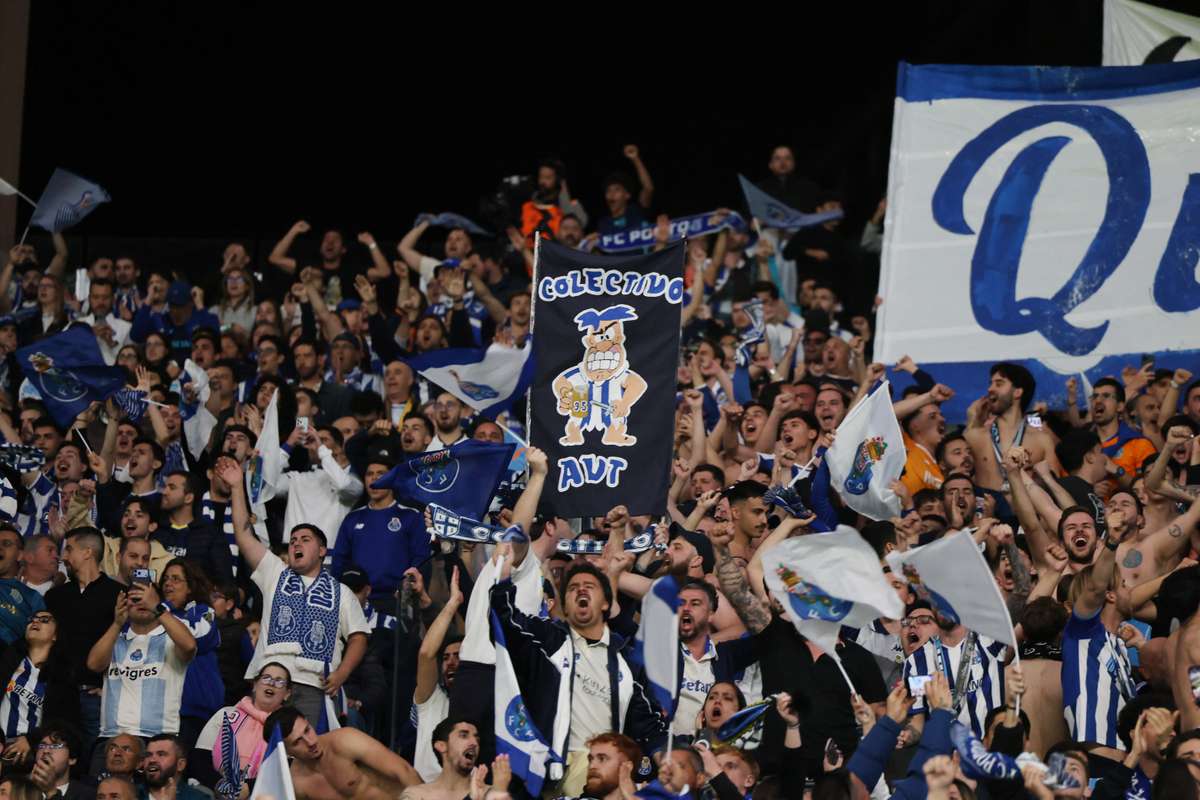 FC Porto conquista título: Pepe e Casillas celebram sucesso dos dragões