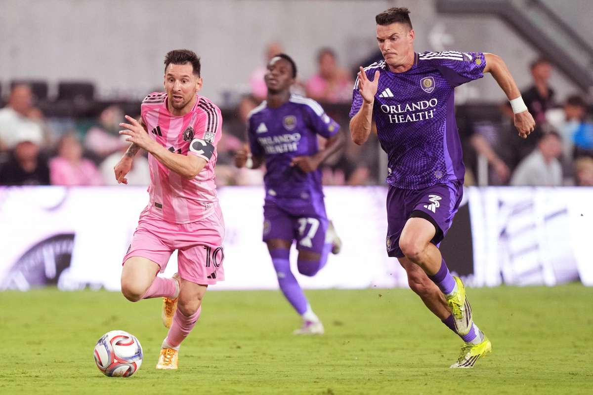 Messi erzielt Tor beim Jubiläum doch Inter Miami verspielt 3:0 Vorsprung