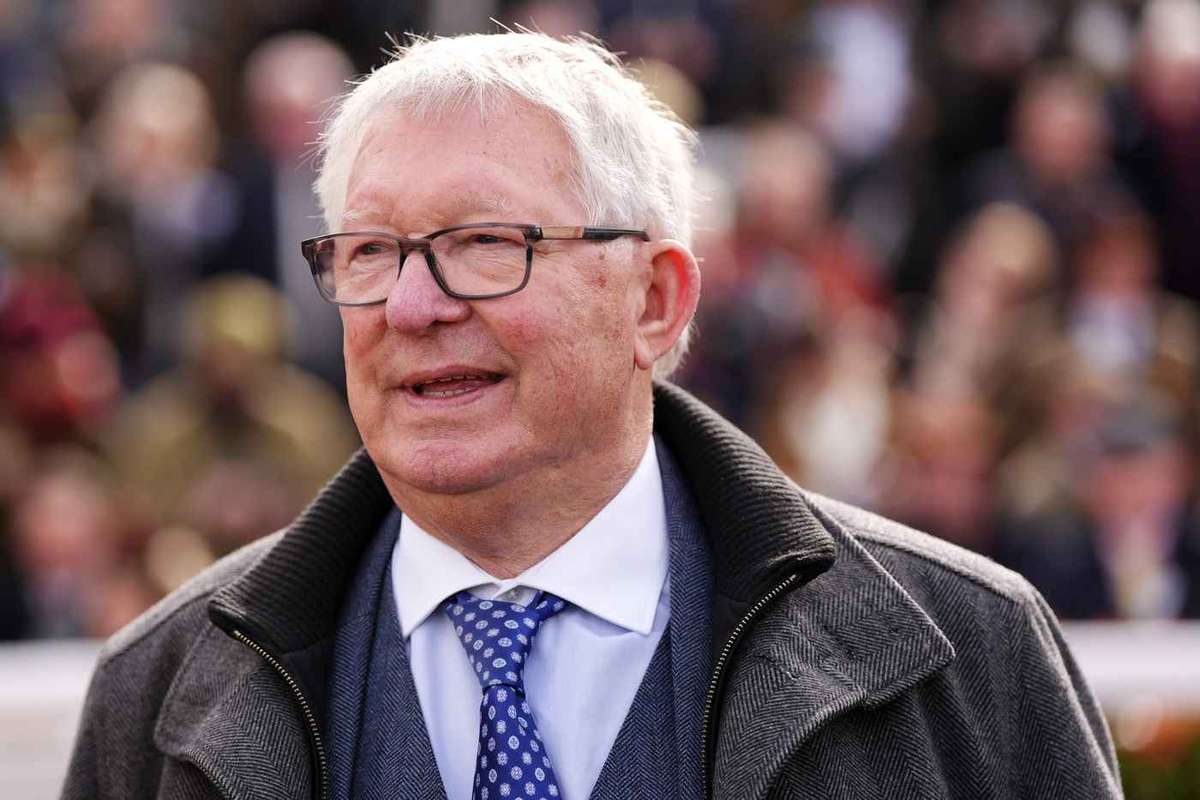 Sir Alex Ferguson Legende von Manchester United im Krankenhaus