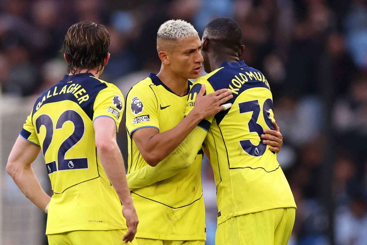 Aston Villa überrascht Tottenham siegt abermals und entflieht Abstiegszone