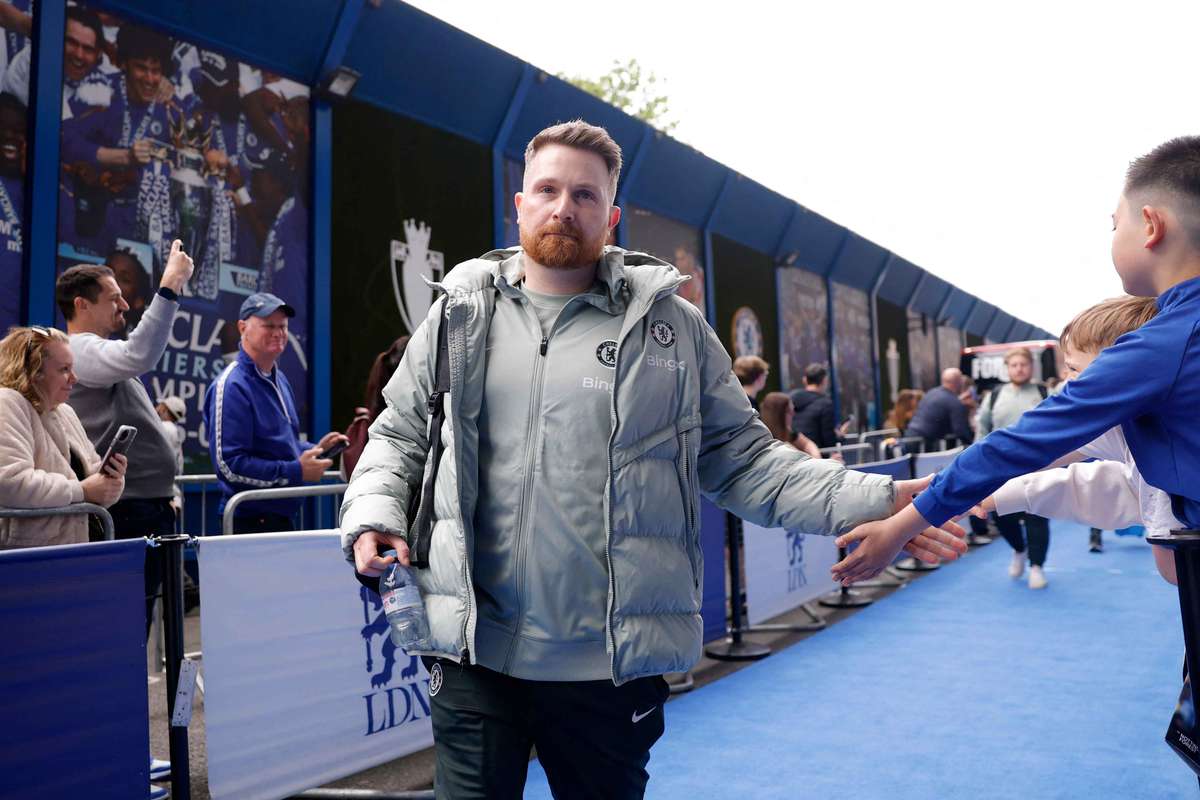Premier League: Chelsea apresenta Jesse Derry de 18 anos contra o Nottingham Forest
