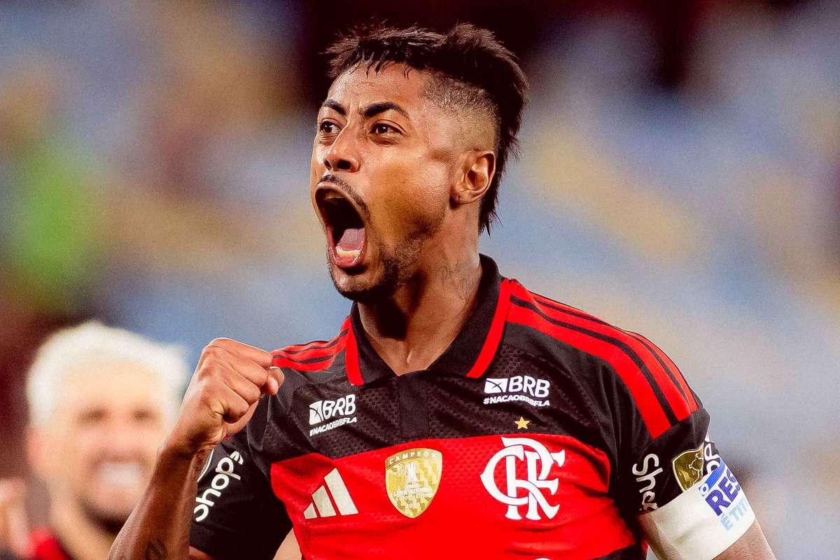 Flamengo vai eternizar Bruno Henrique com busto na Gávea