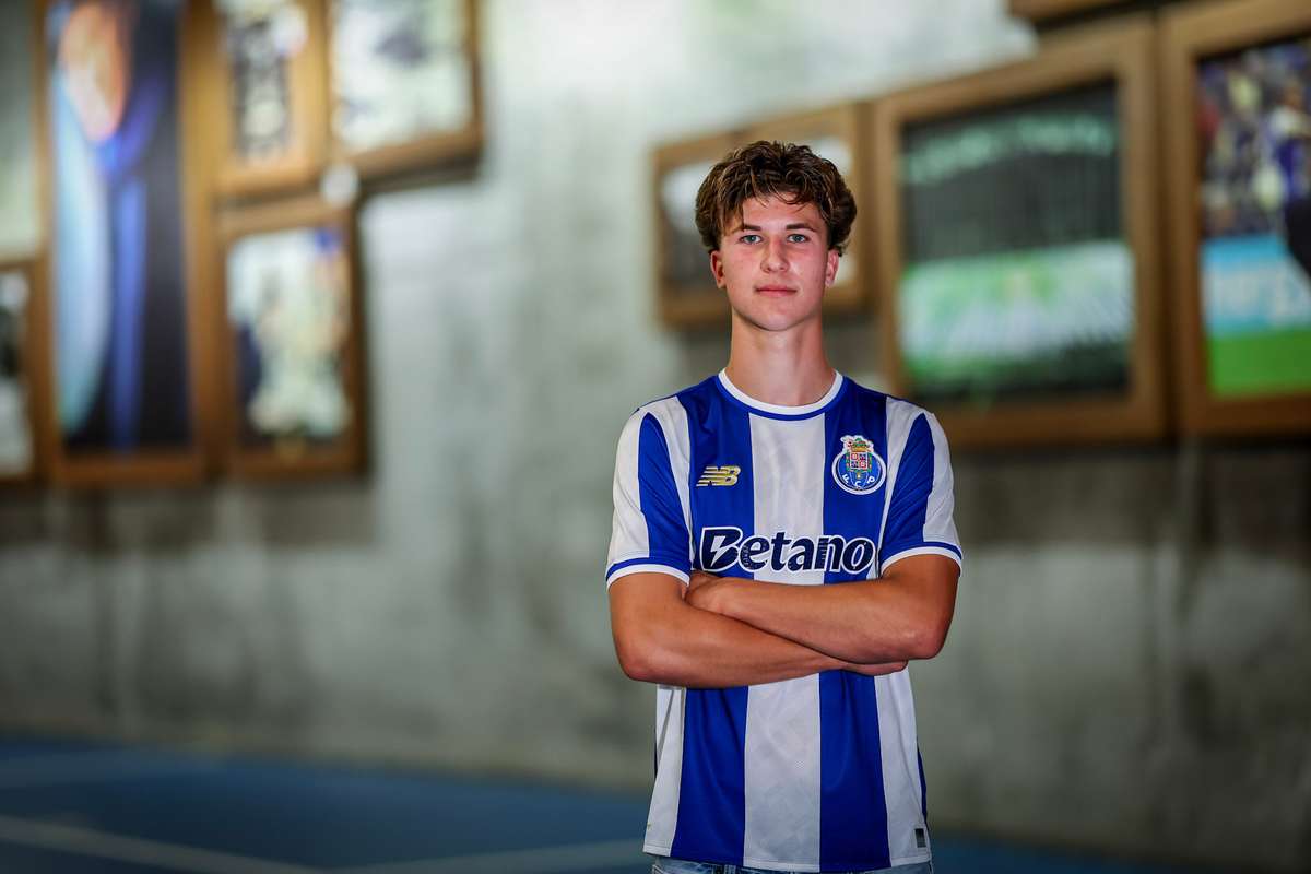Oficial: FC Porto renova com Bernardo Lima até 2031