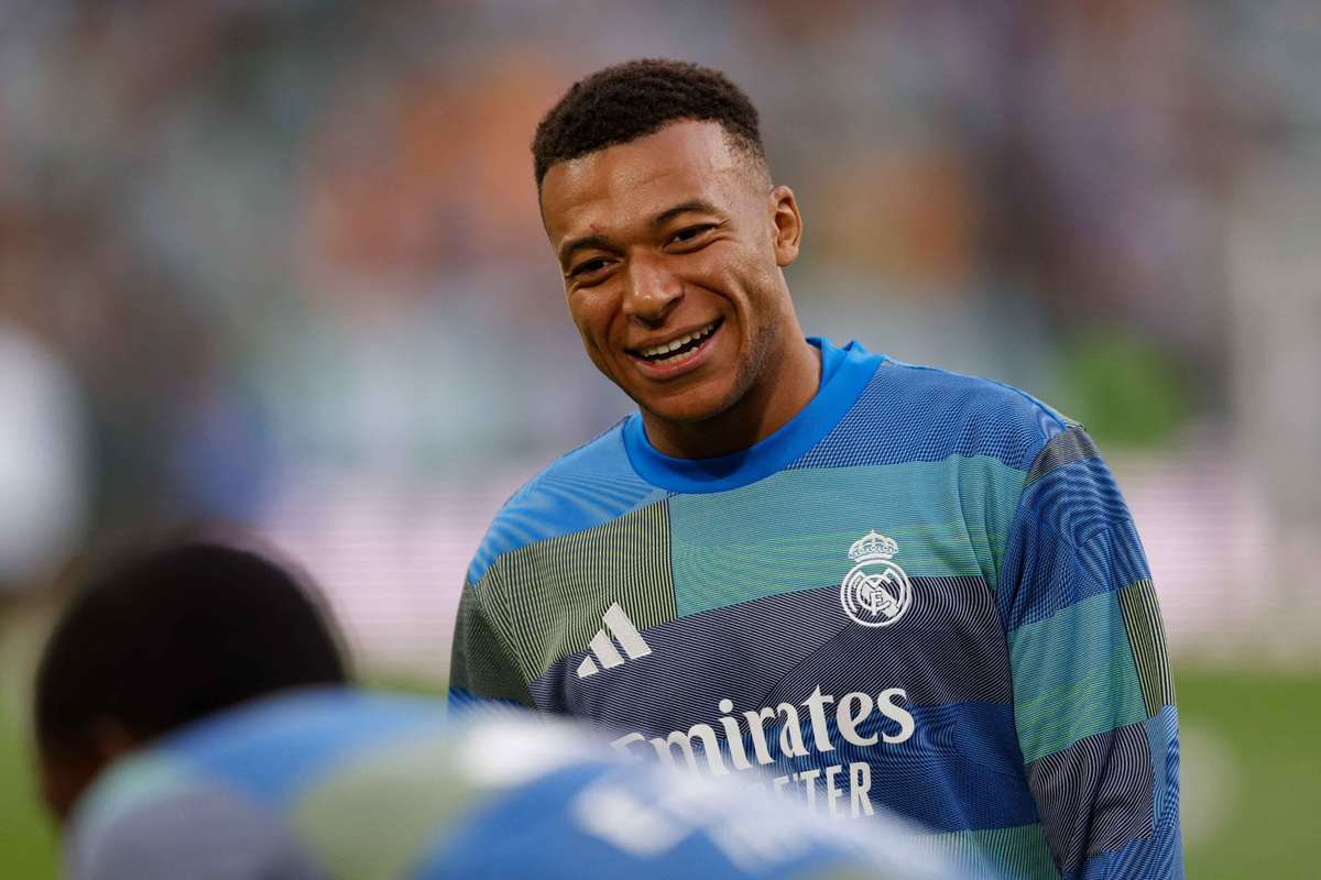 Ex presidente do Barcelona confessa que quase contrata Mbappé