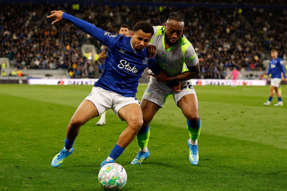 Man City condemn racist abuse directed towards Semenyo & Guehi in draw with Everton