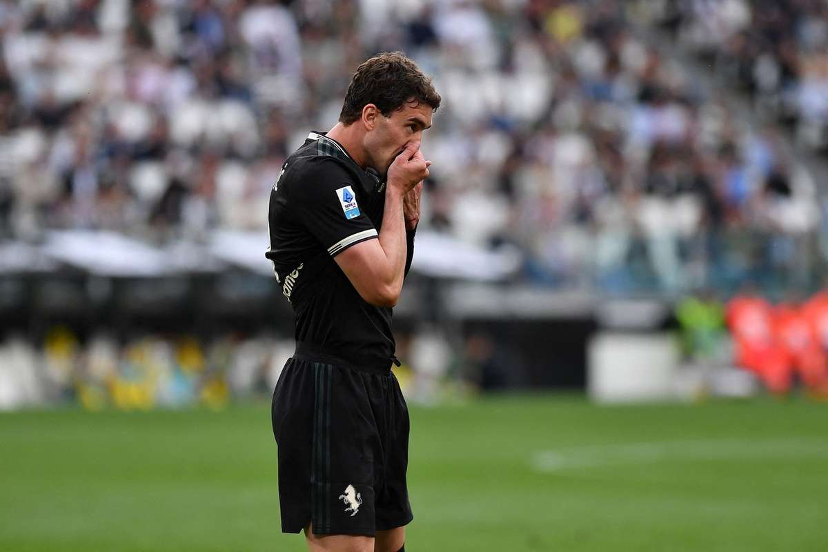 Negociações com Dušan Vlahović interrompidas após cinco encontros com a Juventus